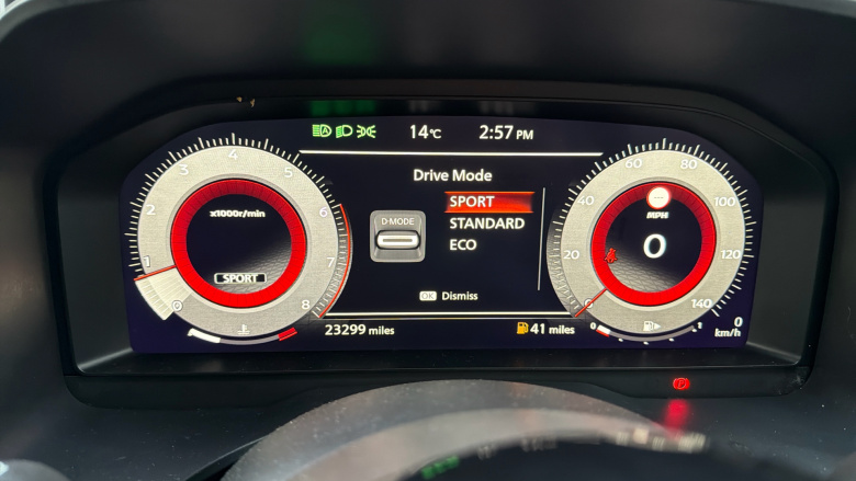 Nissan Qashqai 1.3 DiG-T MH N-Connecta 5dr Petrol Hatchback